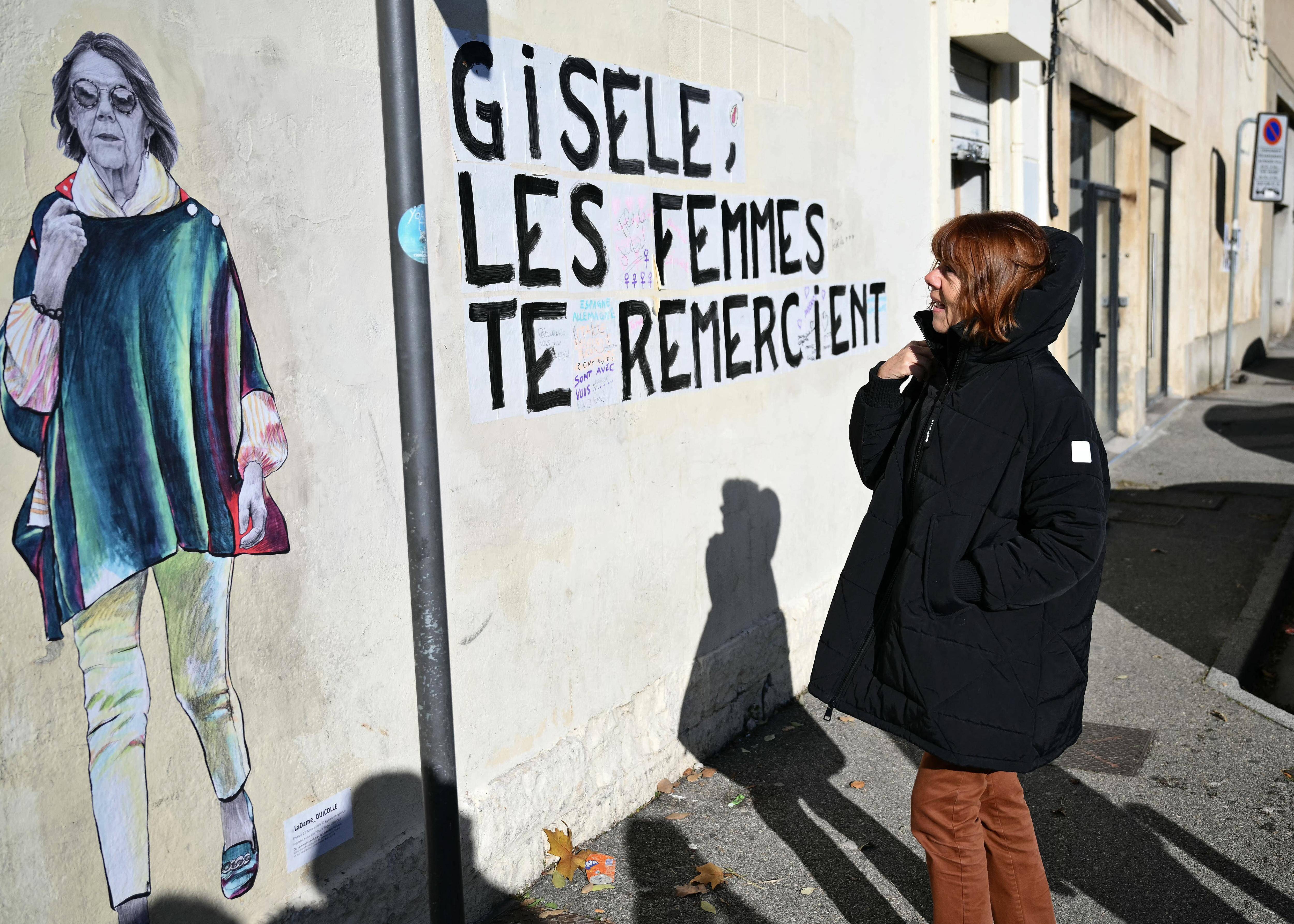 Procès des viols de Mazan: de victime à symbole, comment Gisèle Pélicot est devenue une icône de lutte contre les violences faites aux femmes