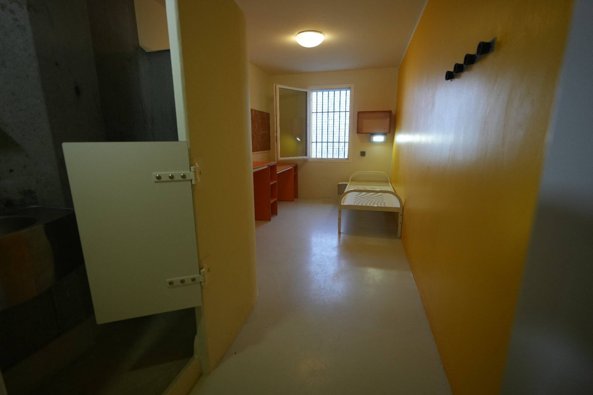Découvrez les images de la prison ultra-sécurisée de Vendin-le-Vieil qui accueille les criminels les plus dangereux de France