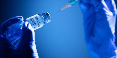 Covid-19: le patron de Pfizer n'exclut pas un vaccin 