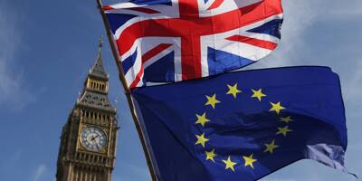 Omicron: l'Angleterre assouplit les restrictions sur les arrivées de l'étranger