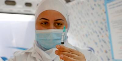 Avec 60% de sa population vaccinée, Israël connaît un nouveau record de contaminations