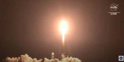 Après un lancement réussi, la capsule de SpaceX doit s'arrimer à la Station spatiale internationale samedi matin