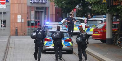 Trois personnes tuées et cinq blessés, lors d'une attaque au couteau en Allemagne