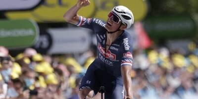 Tour de France: Van der Poel gagne la 2e étape et pique le maillot jaune à Julian Alaphilippe