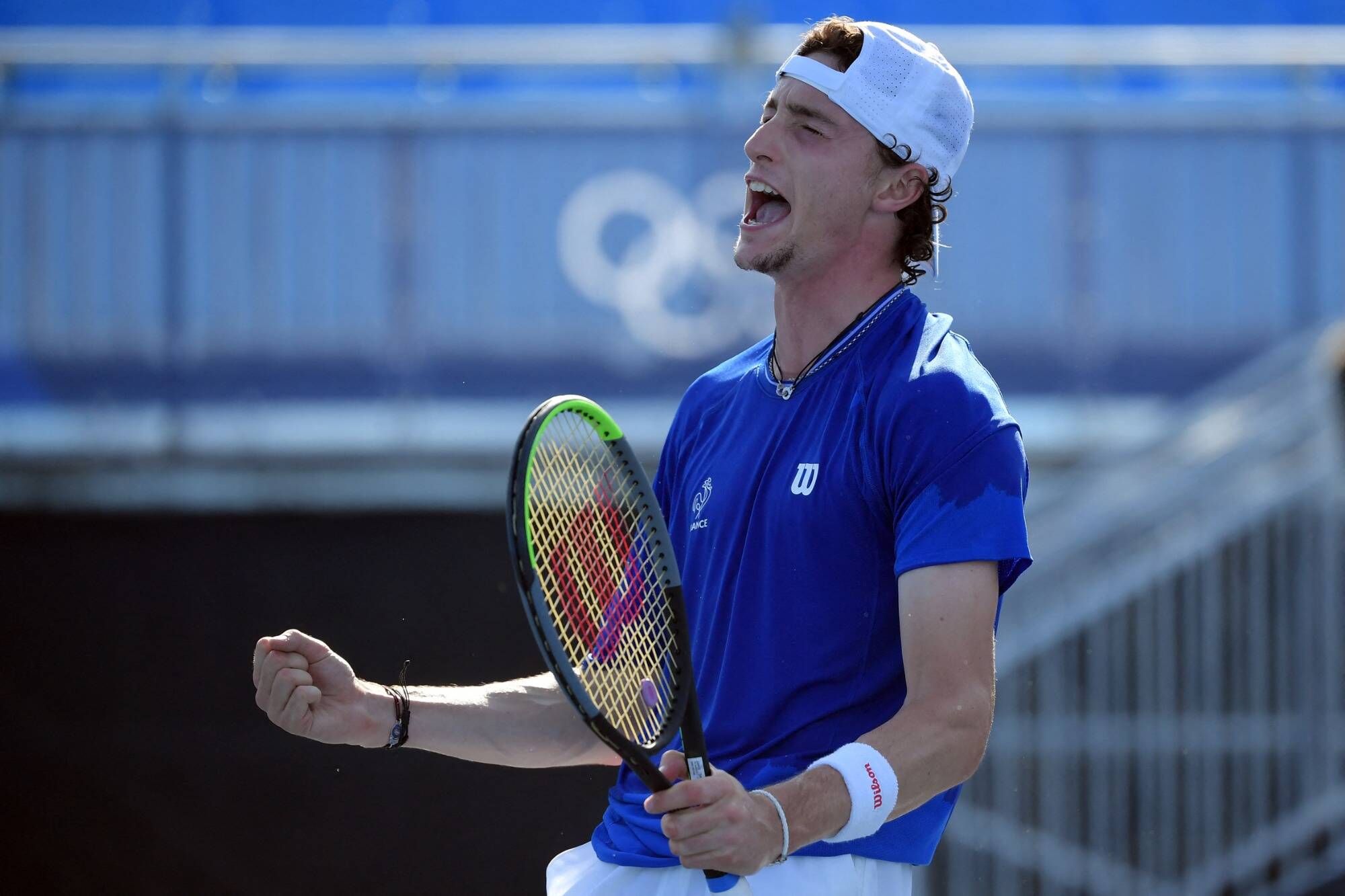 Tennis: le Français Ugo Humbert élimine le Grec Stefanos Tsitsipas et file en quart de finale des JO