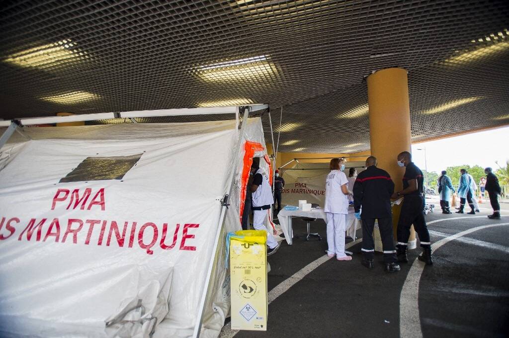 Pour éviter tout risque de pénurie face à la Covid-19, l'armée achemine 100 tonnes d'oxygène aux Antilles