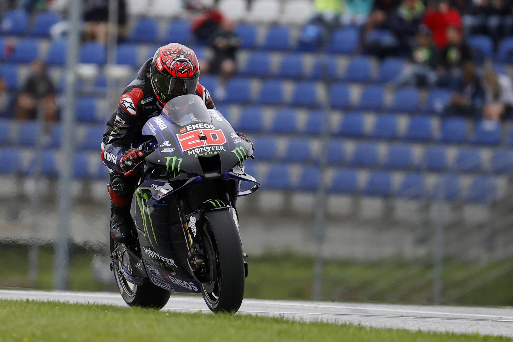 MotoGP: lourde chute du Niçois Fabio Quartararo dès le 1er tour en Aragon