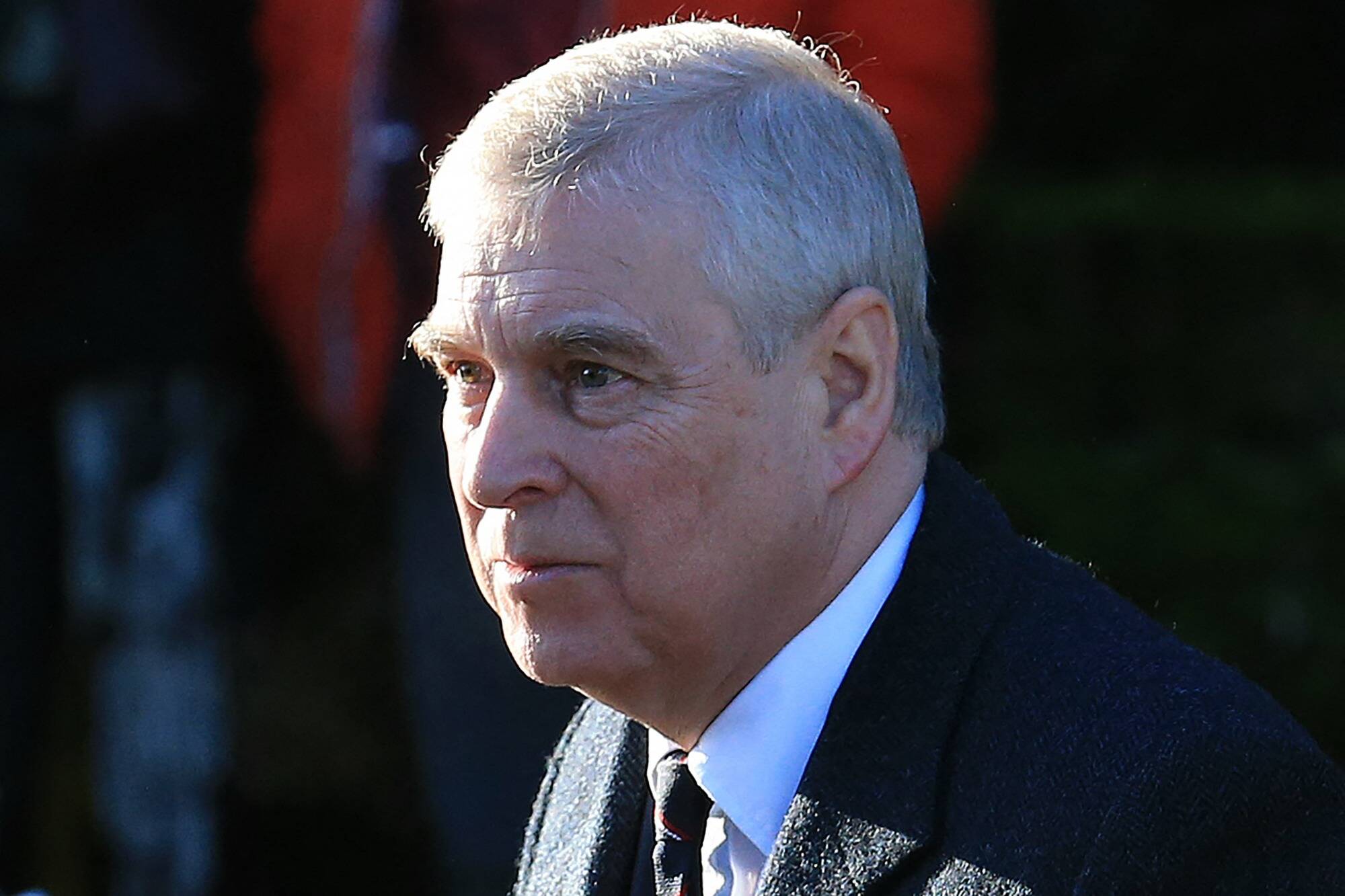 C'est un "désastre ambulant": le prince Andrew fête ses 65 ans, isolé et sans avenir