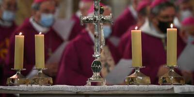 Les évêques ouvrent leur assemblée de Lourdes avec une messe pour l'Ukraine