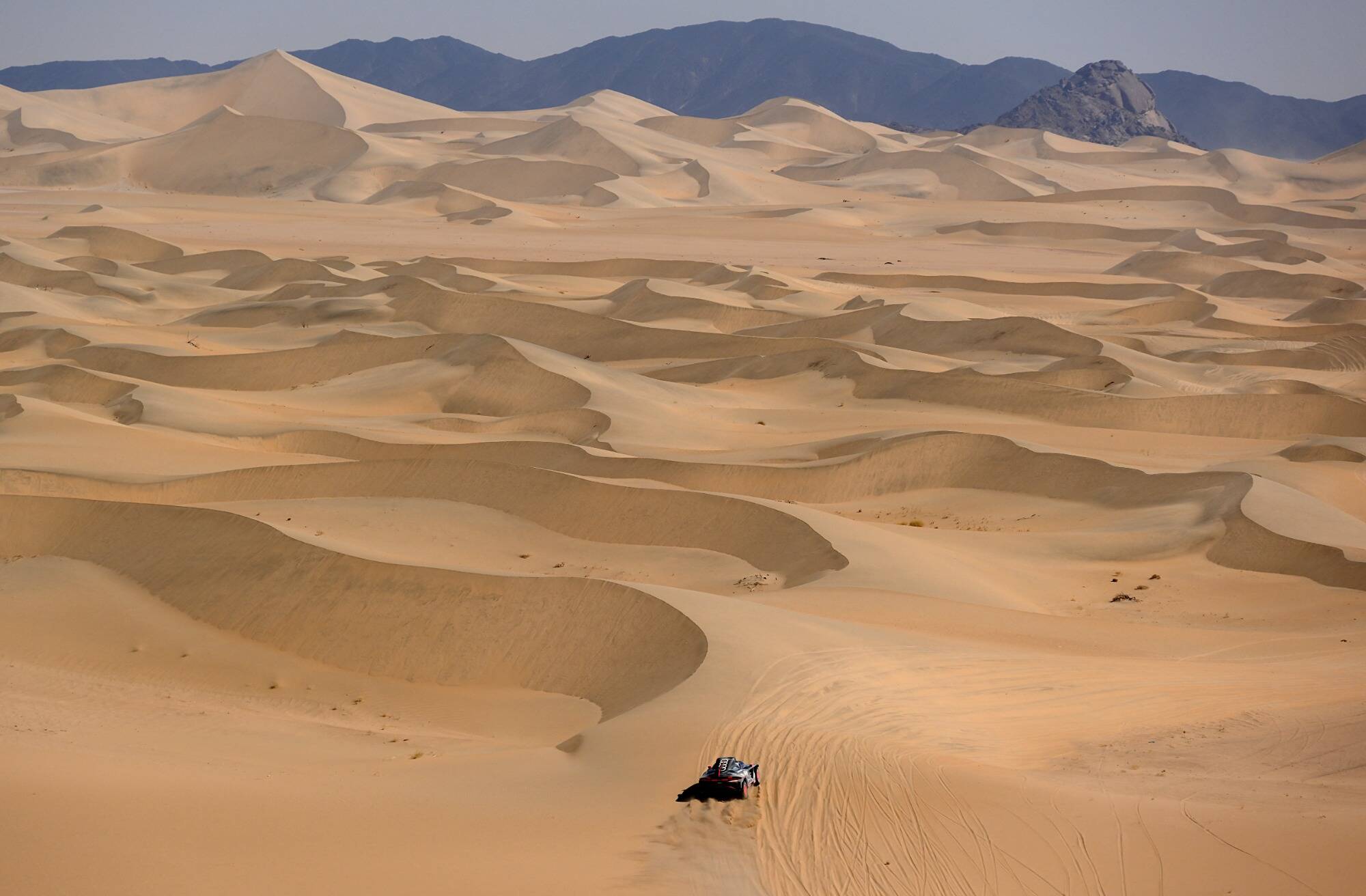 Plus de dunes et de kilomètres pour la 45e édition du Dakar en 2023