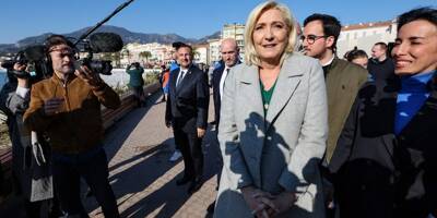 Depuis Menton, Marine Le Pen fustige Emmanuel Macron, le 