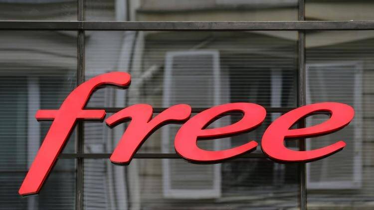 Free présente une nouvelle Freebox, avec un abonnement intégrant Canal+ en exclusivité