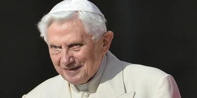 Le Vatican diffuse les premières photos du corps de Benoît XVI