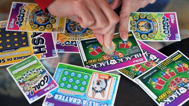 "Des zéros apparaissaient et cela n'en finissait pas": il gagne 500.000 euros avec un jeu de grattage dans le Var