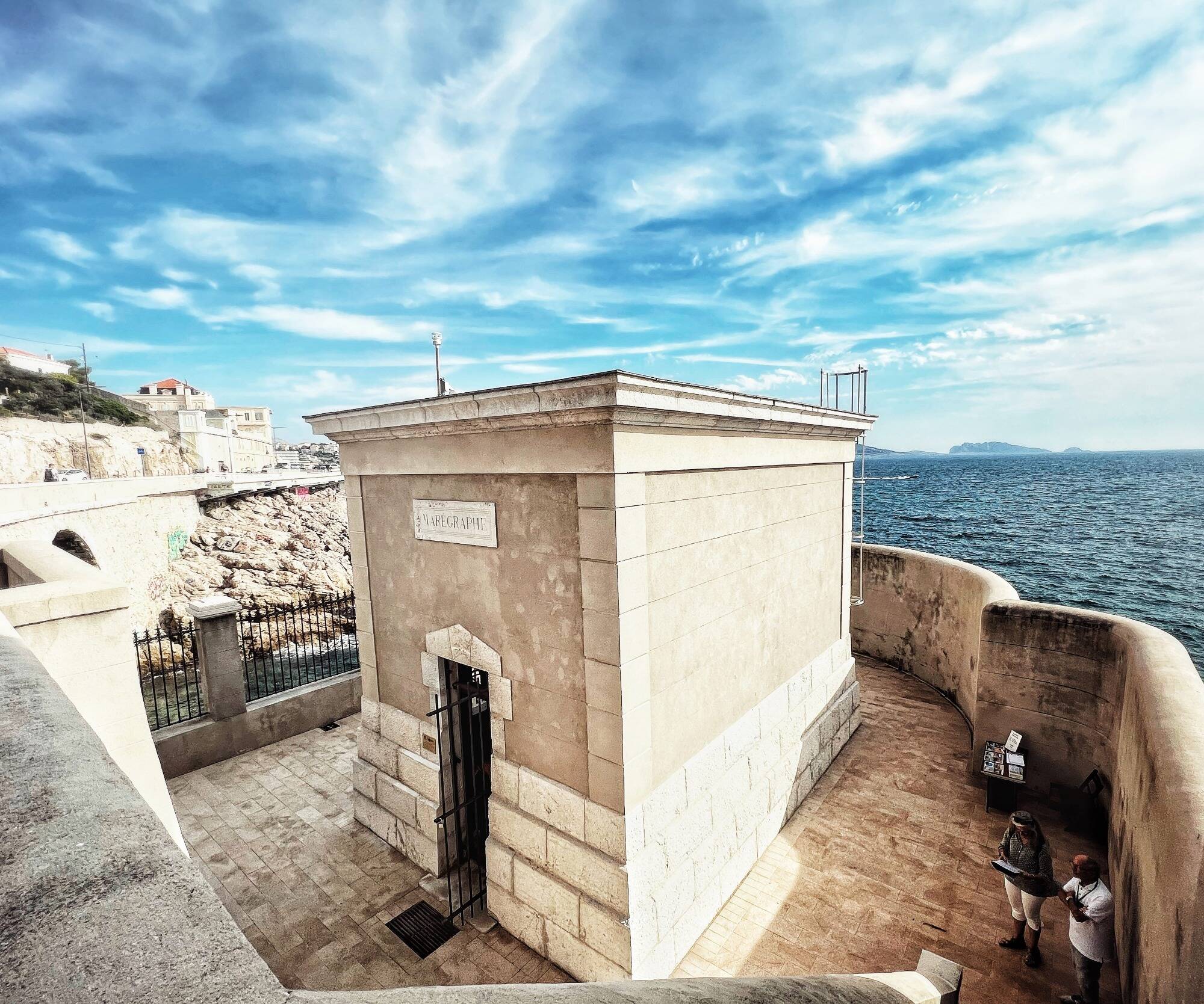 C'est une vigie face au changement climatique: découvrez le surprenant marégraphe de Marseille