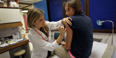 Vaccination contre le papillomavirus dans les collèges: les antivax en campagne sur les réseaux sociaux
