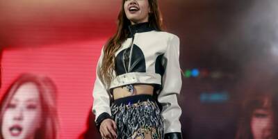 Pourquoi la superstar de la K-pop Lisa du groupe Blackpink a été bannie du réseau social chinois Weibo