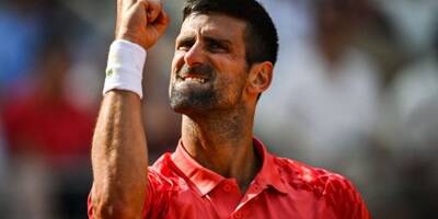 Roland-Garros: Djokovic en finale après sa victoire contre Alcaraz, diminué physiquement