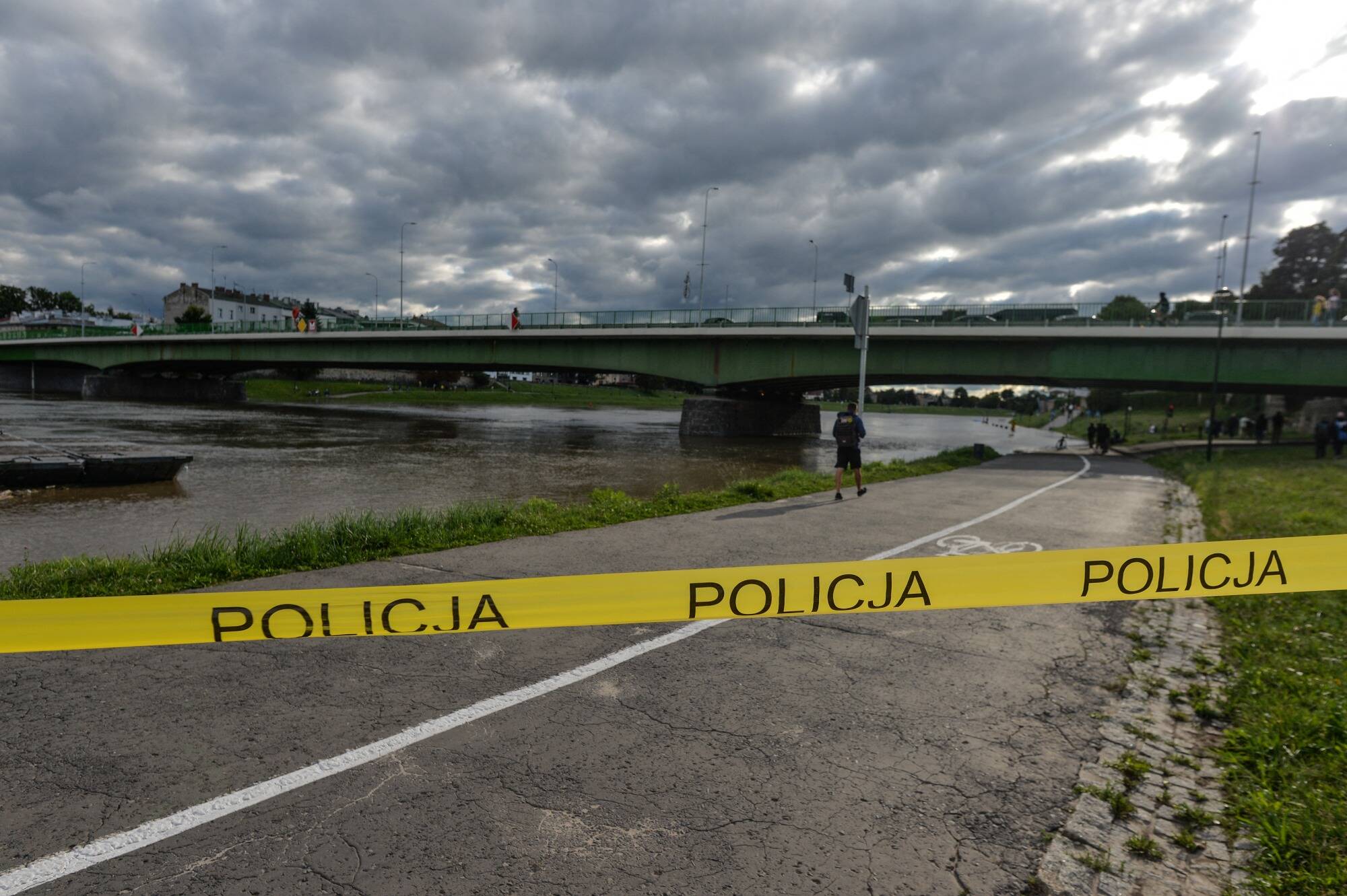 Deux morts, un blessé grave... un élève attaque plusieurs personnes avec un couteau dans une école en Slovaquie