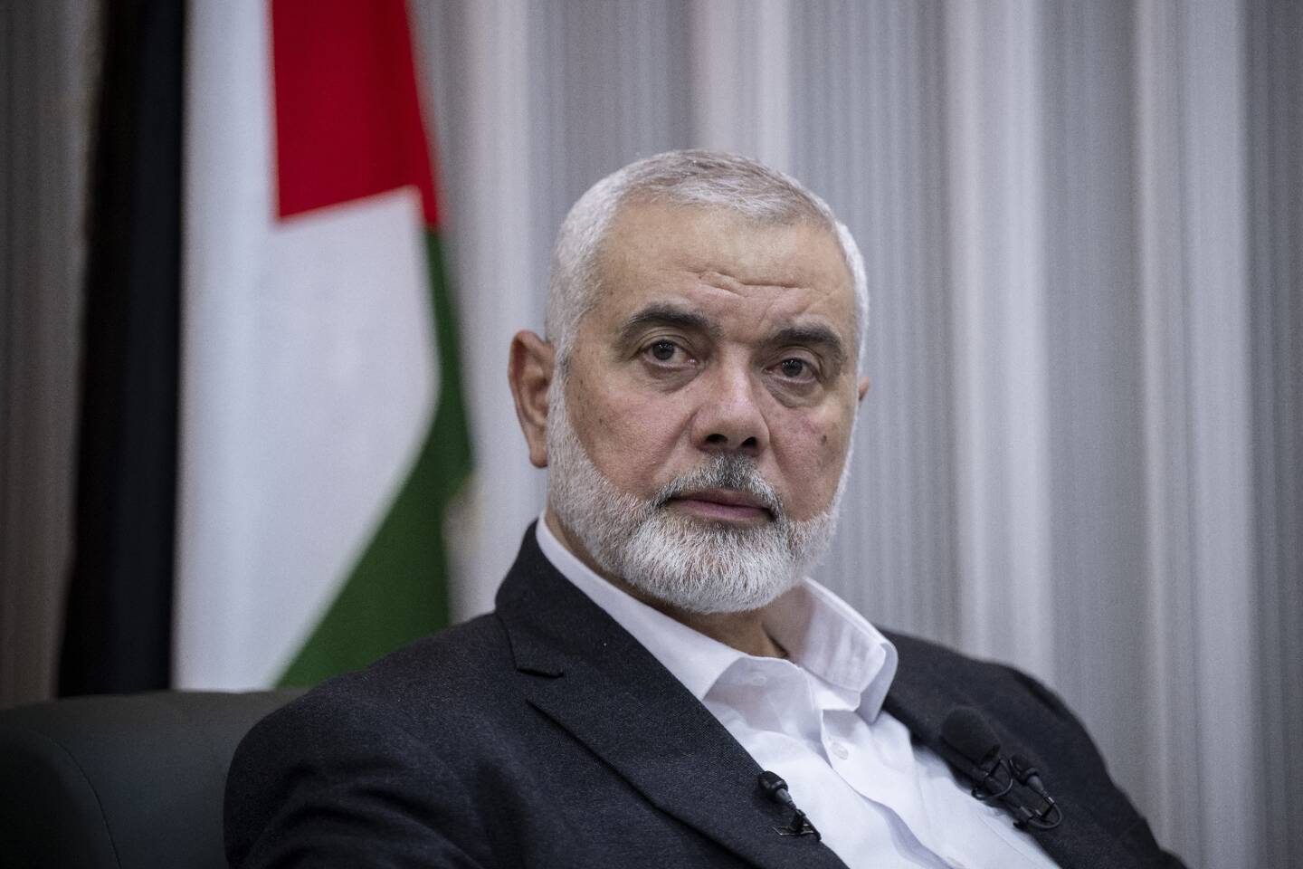 Ismaïl Haniyeh, chef du bureau politique du Hamas, s'est entretenu par téléphone avec le Premier ministre qatari cheikh Mohammed ben Abdelrahmane Al-Thani et le chef du Renseignement égyptien, Abbas Kamel, les informant que "le Hamas avait approuvé leur proposition d'accord de cessez-le-feu".