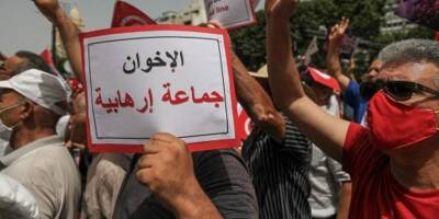 Dix membres des Frères musulmans condamnés à mort en Egypte