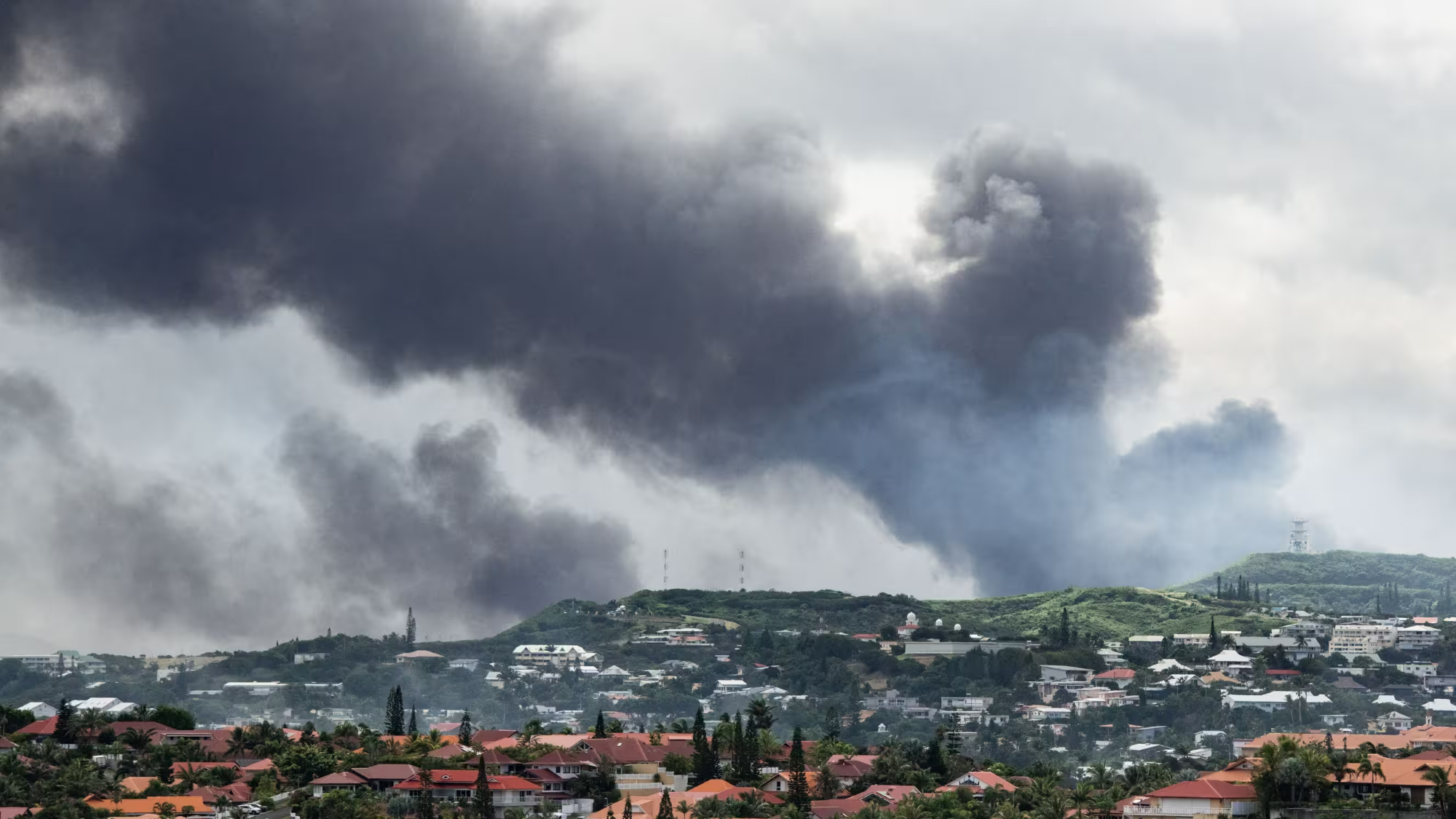 "Nous avons perdu nos entreprises, elles ont brûlé": nés sur la Côte d'Azur, ils vivent depuis vingt-sept ans en Nouvelle-Calédonie