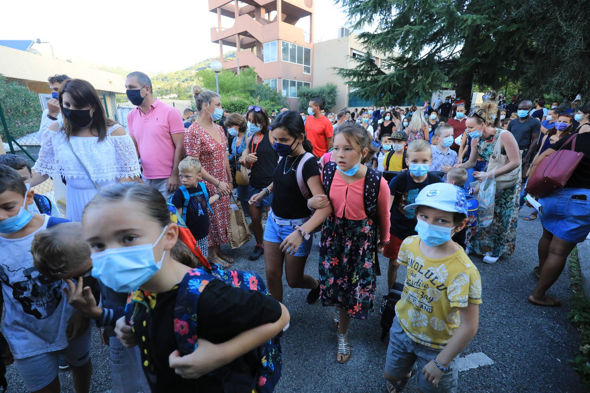 Covid-19: voilà un modèle d'attestation sur l'honneur que vous devez fournir à l'école pour justifier un autotest négatif de votre enfant