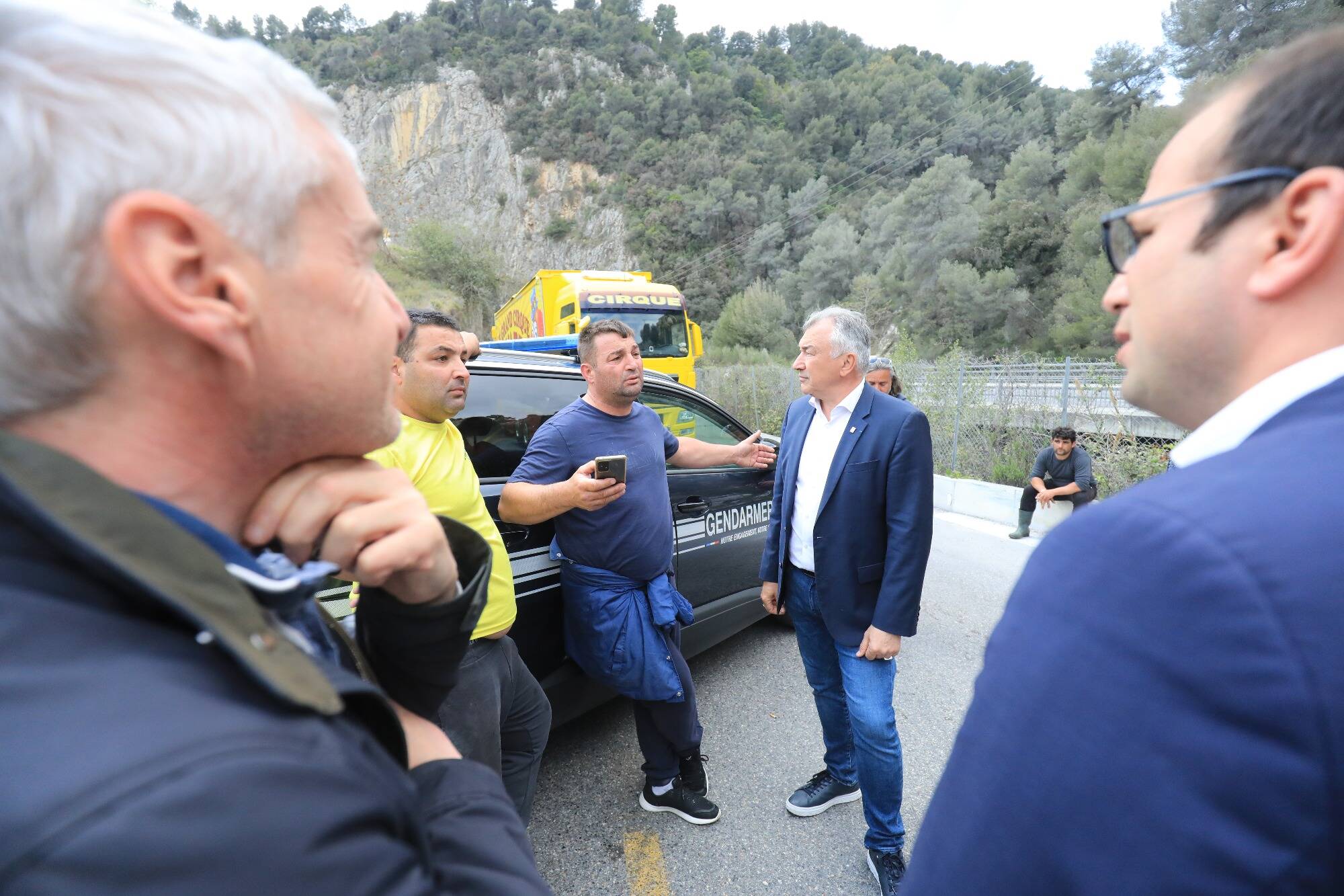 Installation du cirque Zavatta à Saint-Laurent-du-Var: préfecture et élus dénoncent un "coup de force" et une "falsification" des autorisations