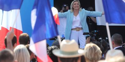 La présidentielle, Eric Zemmour, l'Union Européenne... Ce qu'il faut retenir du discours de rentrée de Marine Le Pen à Fréjus
