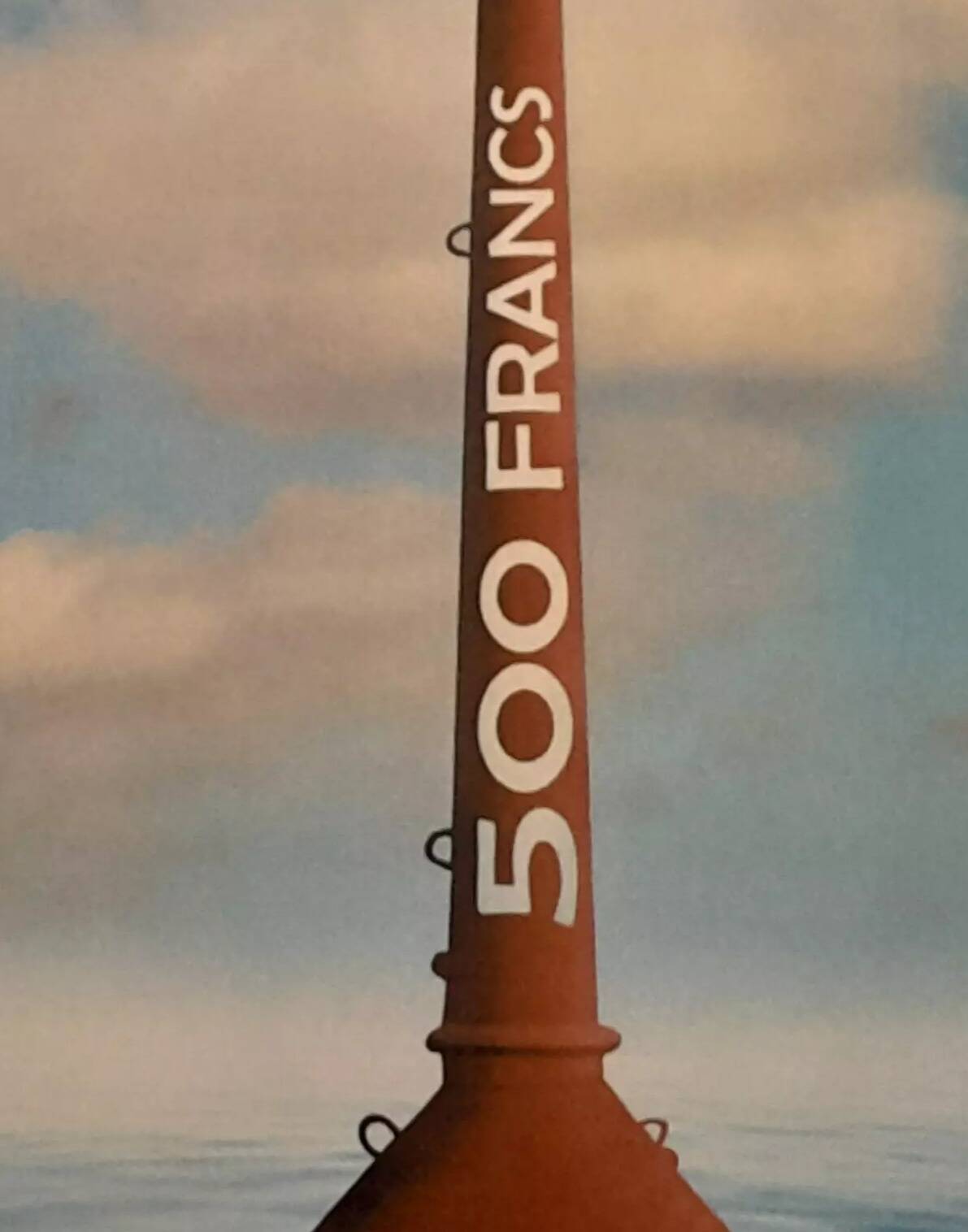 Entre souvenir et légende, on vous raconte l'histoire de la bouée des 500 francs à Antibes