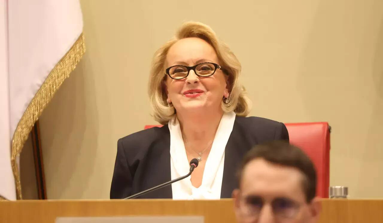 "Il faudra trouver un équilibre entre les jugements de chacun": Brigitte Boccone-Pagès, présidente du Conseil national souhaite faire avancer la loi sur l'IVG