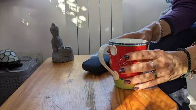 "Je vais me battre mais je suis fatiguée": l'émouvant témoignage d'une Varoise menacée par le surendettement pour un conflit de voisinage