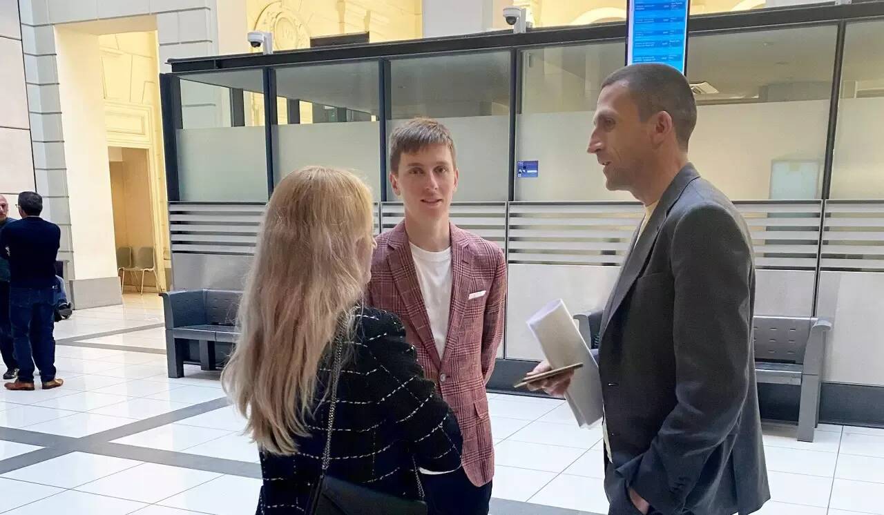 L'affaire du vol de la montre de Tadej Pogacar, double vainqueur du Tour de France, rejugée en appel à Aix-en-Provence