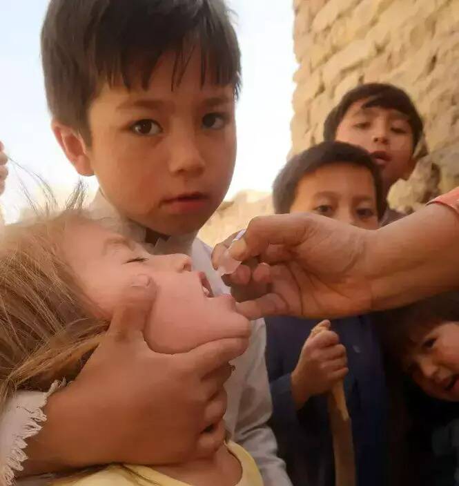 La poliomyélite bientôt éradiquée grâce à l'aide financière de Monaco et du Rotary Club?