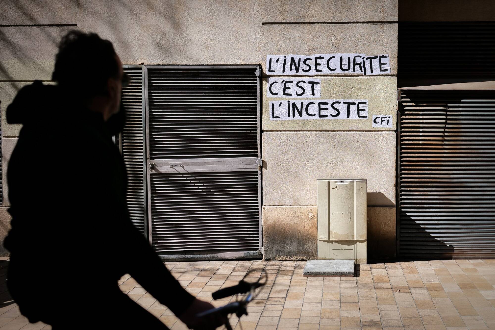 "Ils sont surtout victimes en tant qu'enfant": ce que révèle cette étude sur les violences sexuelles envers les hommes