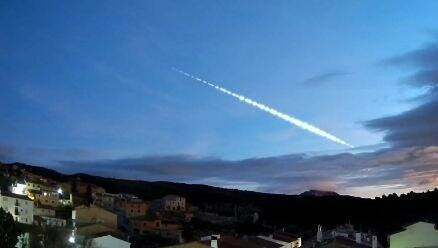 Wat is de ‘vuurbal’ die in Zuid-Frankrijk door de lucht vloog?  Er is een getuigenoproep gelanceerd, wij leggen uit waarom