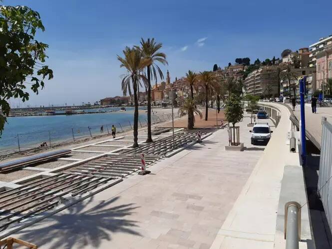Les travaux sont terminés pour les premières plages privées de Garavan à Menton: la date d'ouverture est fixée