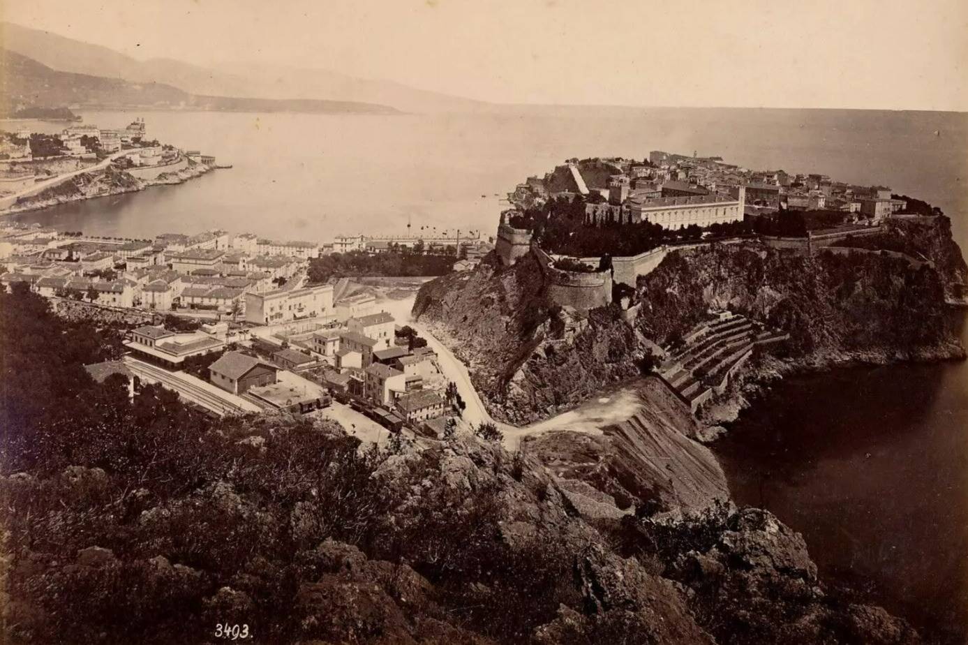 EPISODE 2. Découverte du téléphone, JO de Paris 1924, maintien de l'ordre... Les chroniques estivales des siècles passés à Monaco