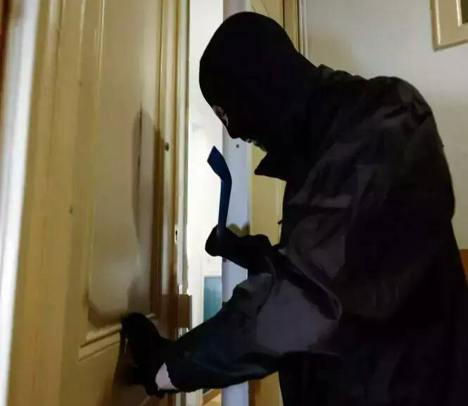 Il est désormais possible de déposer plainte en ligne après un vol, une escroquerie ou un acte de vandalisme: on vous explique la marche à suivre