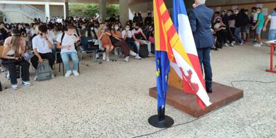 Saint-Maximin: en ce premier jour de rentrée, les profs en grève au lycée Janetti