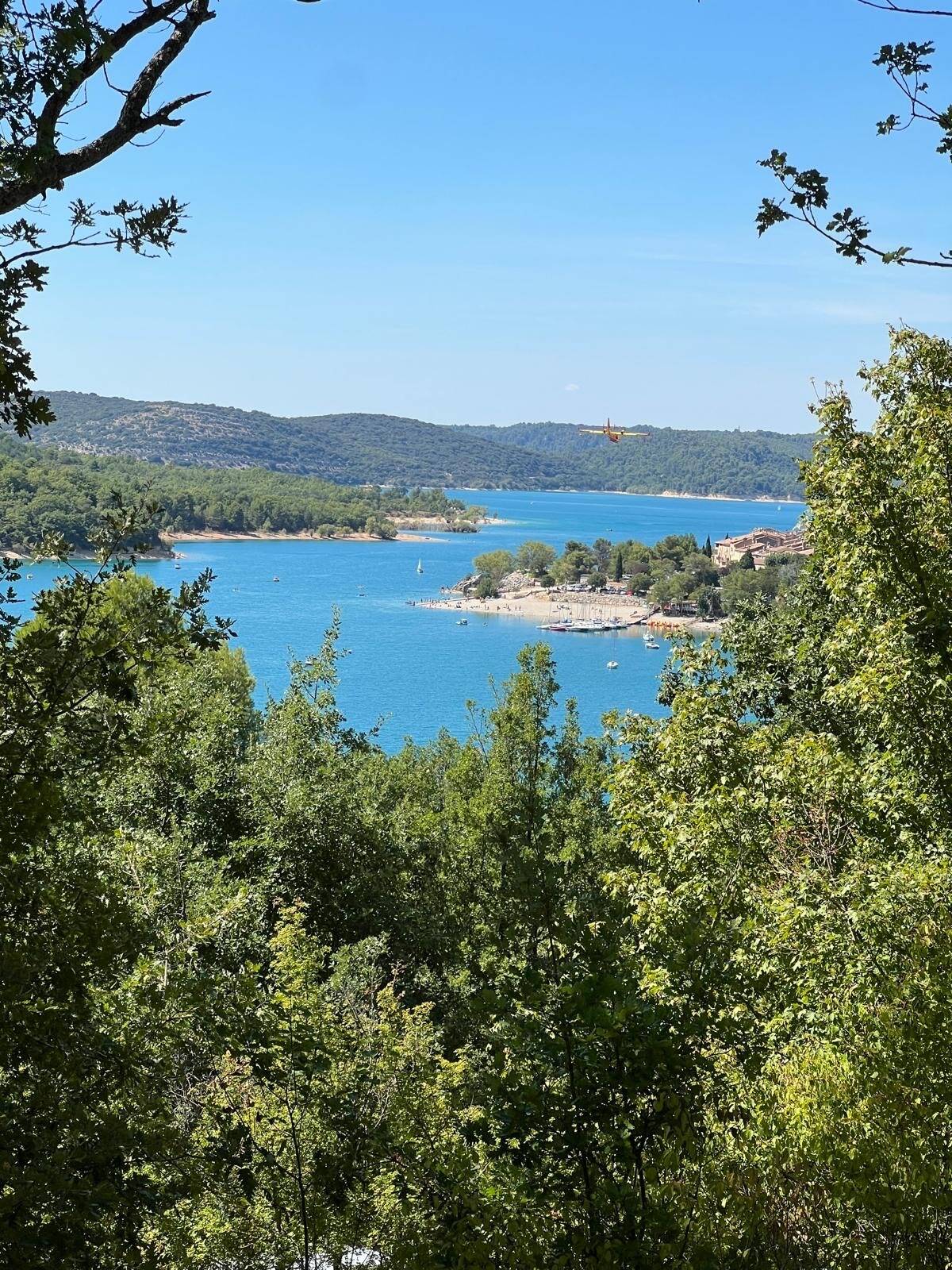 Un incendie a parcouru 3.000 m2 de végétation à Vérignon ce samedi après-midi