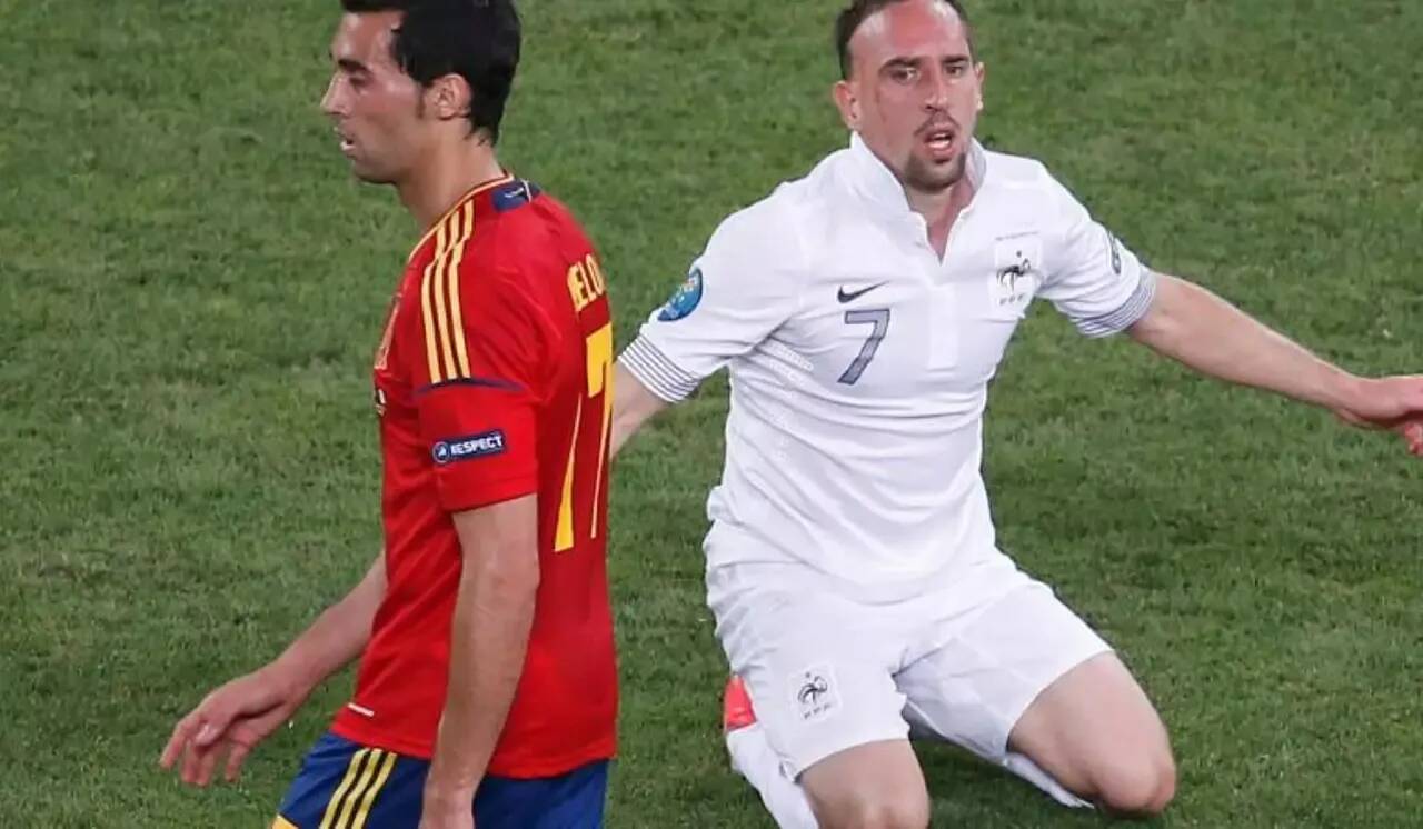 Foot: Franck Ribéry, ex star des Bleus et du Bayern Munich, raccroche officiellement les crampons