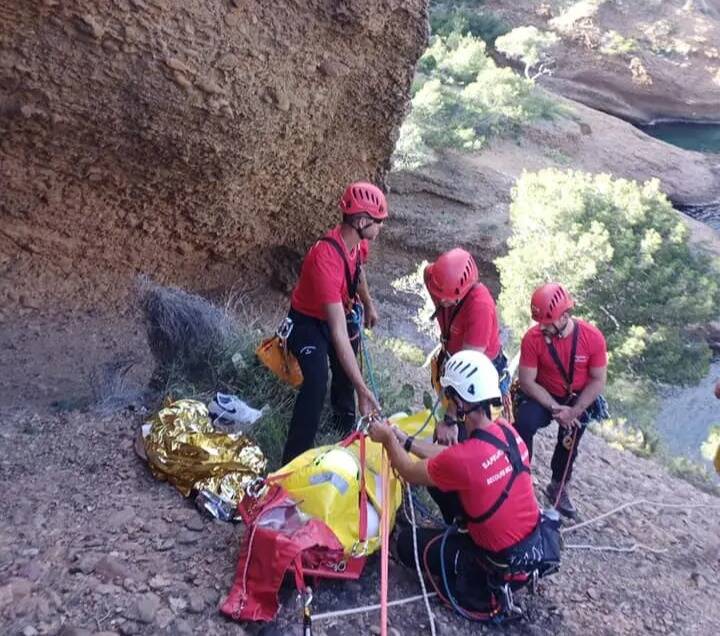Un jeune homme fait une chute de dix mètres dans les calanques à La Ciotat