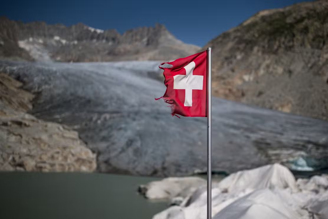 Suisse: le seuil critique annuel des glaciers atteint avec des semaines d'avance
