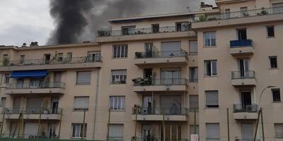 Un deuxième incendie se déclare dans un immeuble d'habitation dans le centre de Nice ce jeudi après-midi