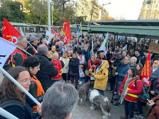 Réforme des retraites: plusieurs centaines de personnes manifestent à Nice ce jeudi soir