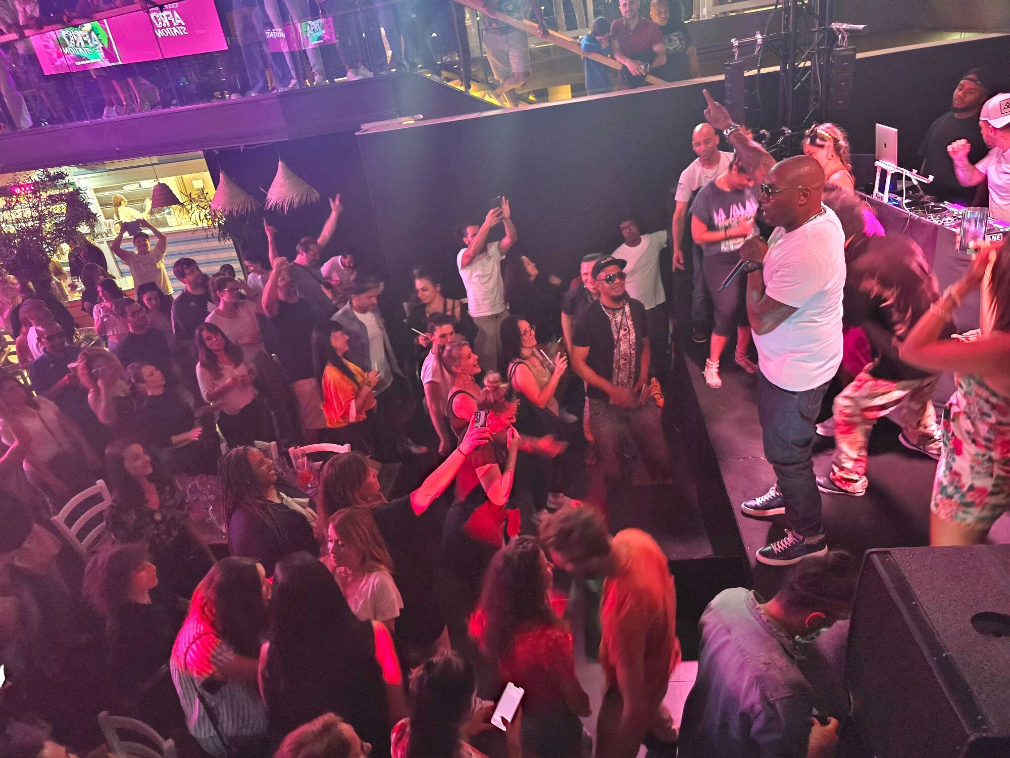 Lord Kossity enflamme la Gare du Sud à Nice