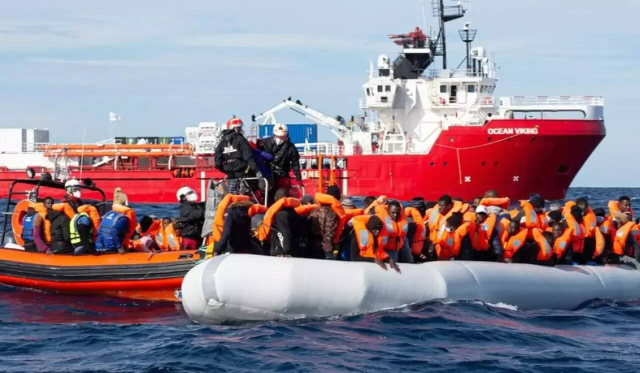 Le navire-ambulance Ocean Viking sauve 68 migrants en Méditerranée