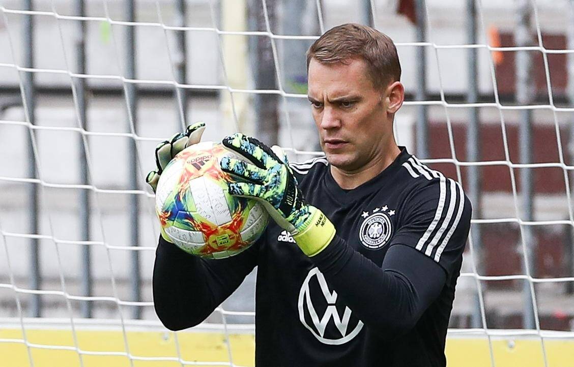 Série noire: le gardien du Bayern Munich se casse une jambe, dix jours après avoir été éliminé de la Coupe du Monde