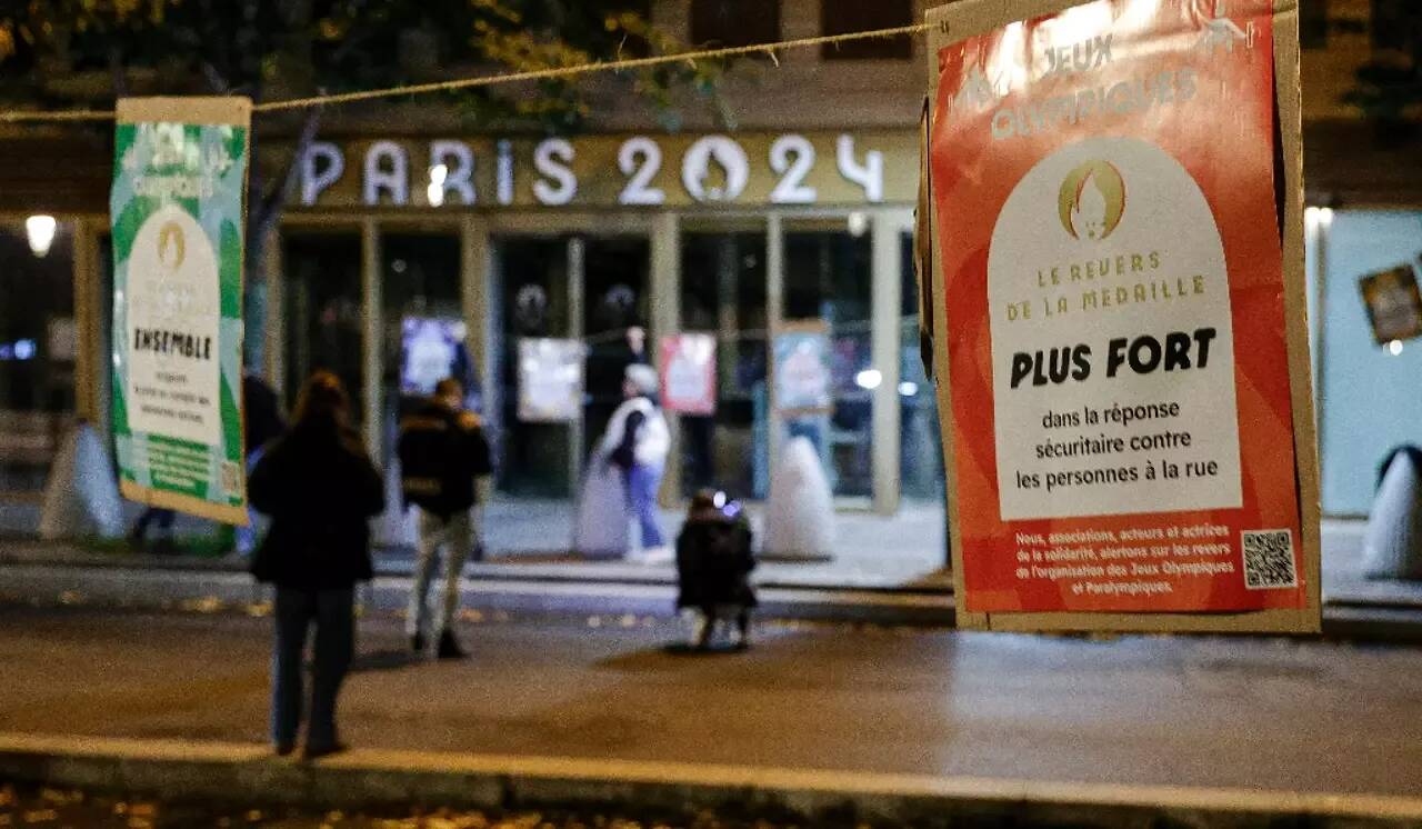 Il a abrité jusqu'à 450 migrants, le plus grand squat de France évacué avant les Jeux Olympiques